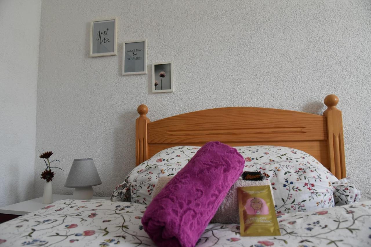 Apartment Bobic Licko Petrovo Selo Екстериор снимка